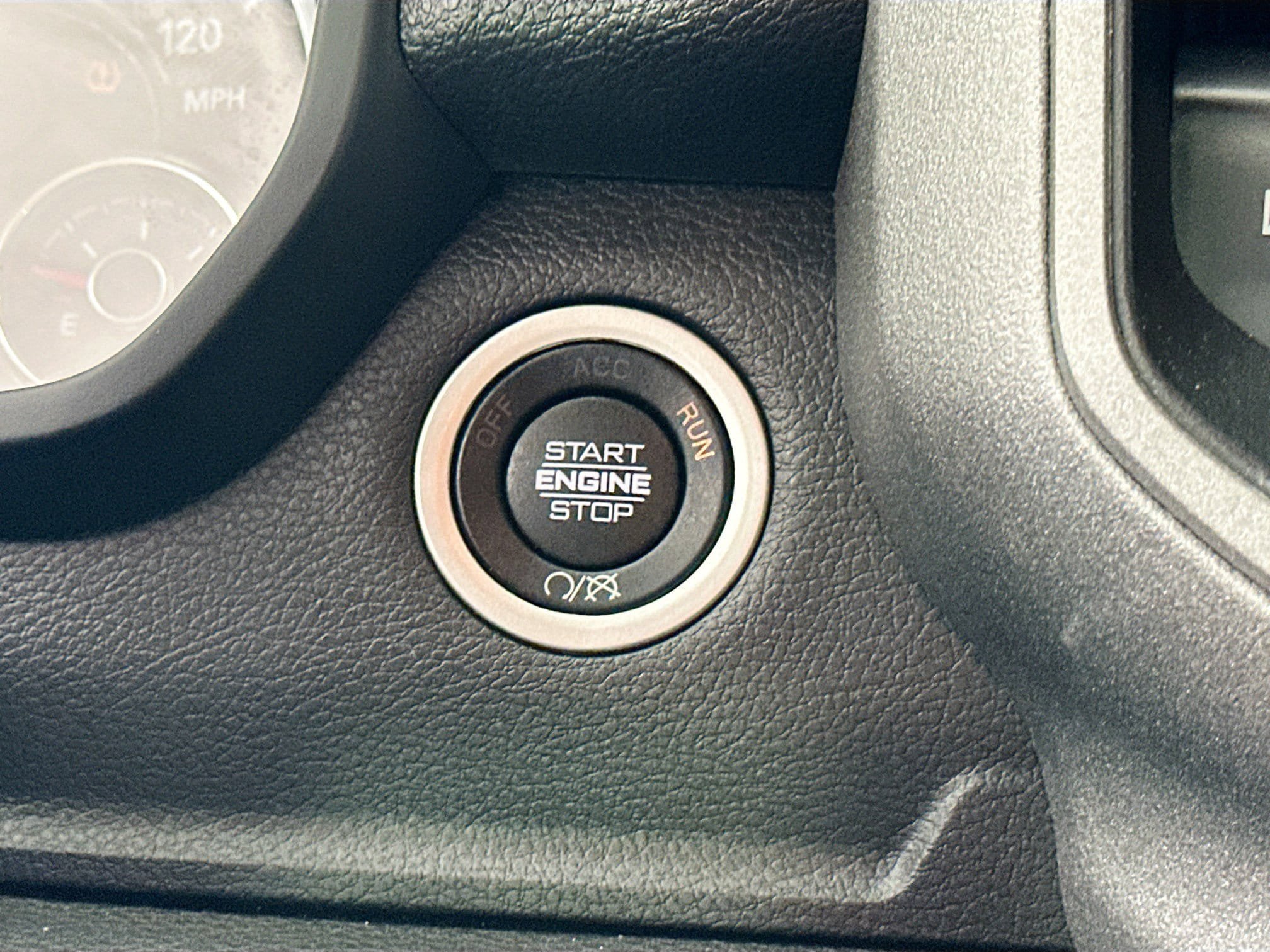 Certified 2024 RAM 2500 Tradesman AWD/4WD image 16