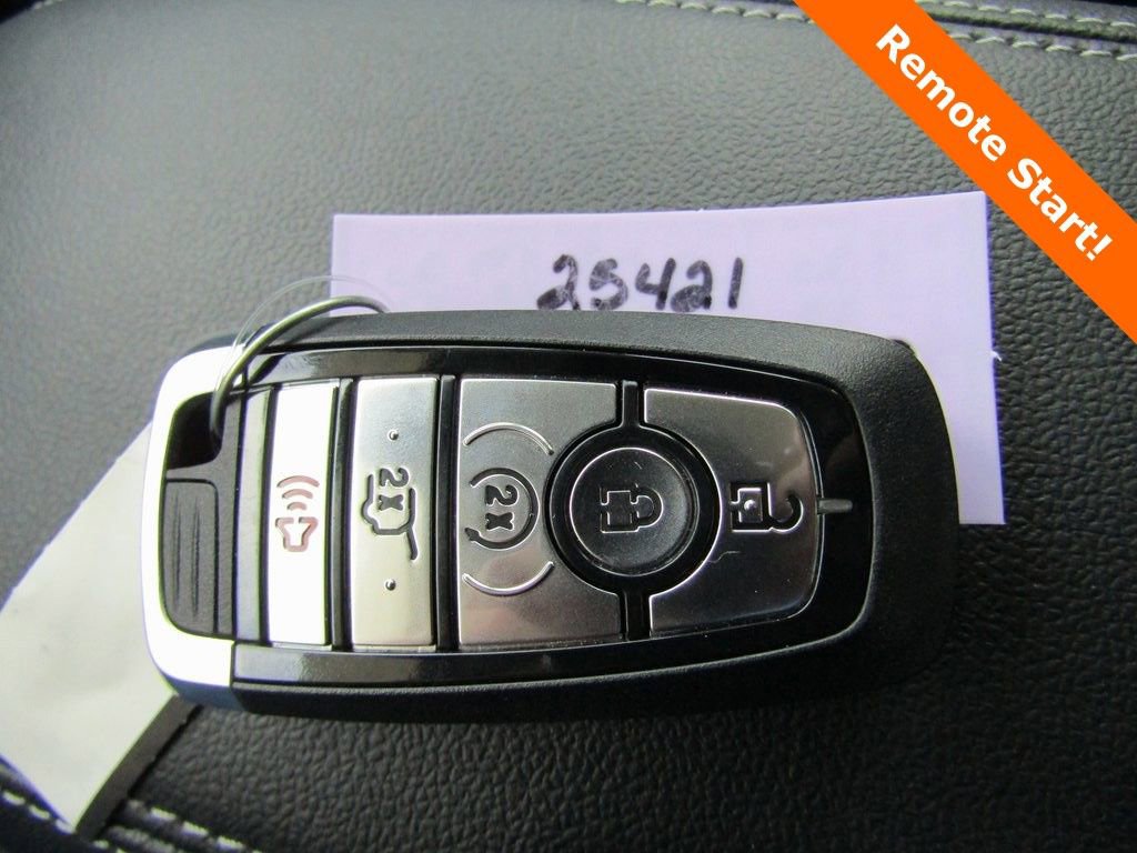 New 2025 Ford Escape SE w/ PHEV Premium Package image 21