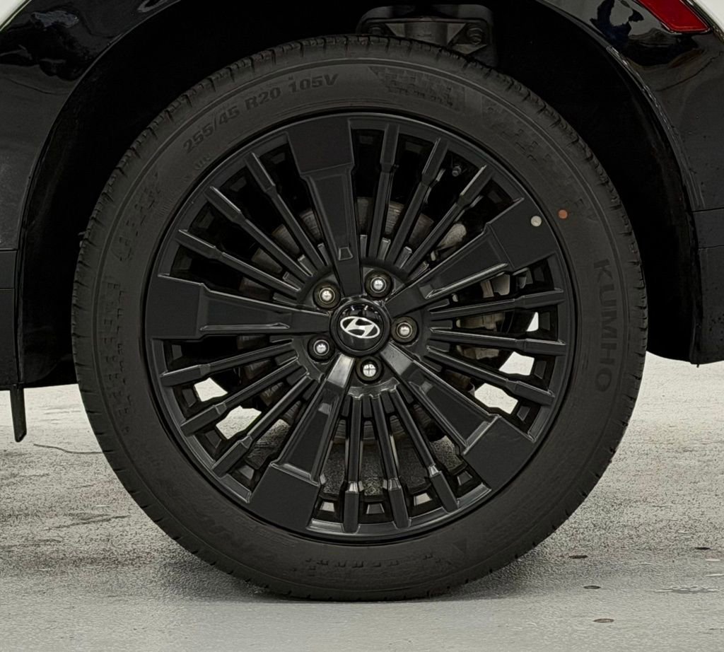 New 2025 Hyundai Santa Fe Calligraphy image 8