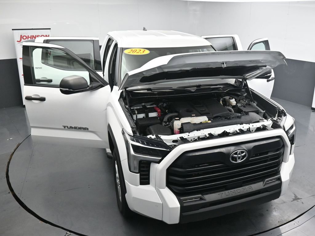 Used 2023 Toyota Tundra SR5 w/ SR5 Convenience Package AWD/4WD image 42