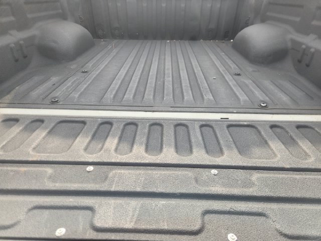 Used 2019 Toyota Tundra SR5 w/ SR5 Upgrade Package RWD image 30
