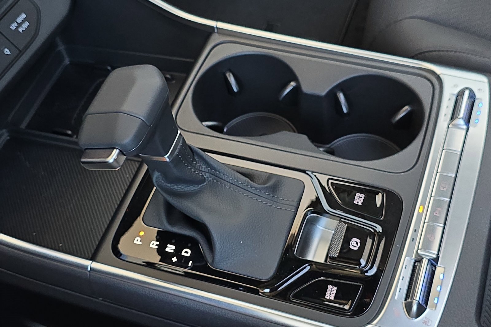 New 2026 Kia Carnival SX Prestige image 18
