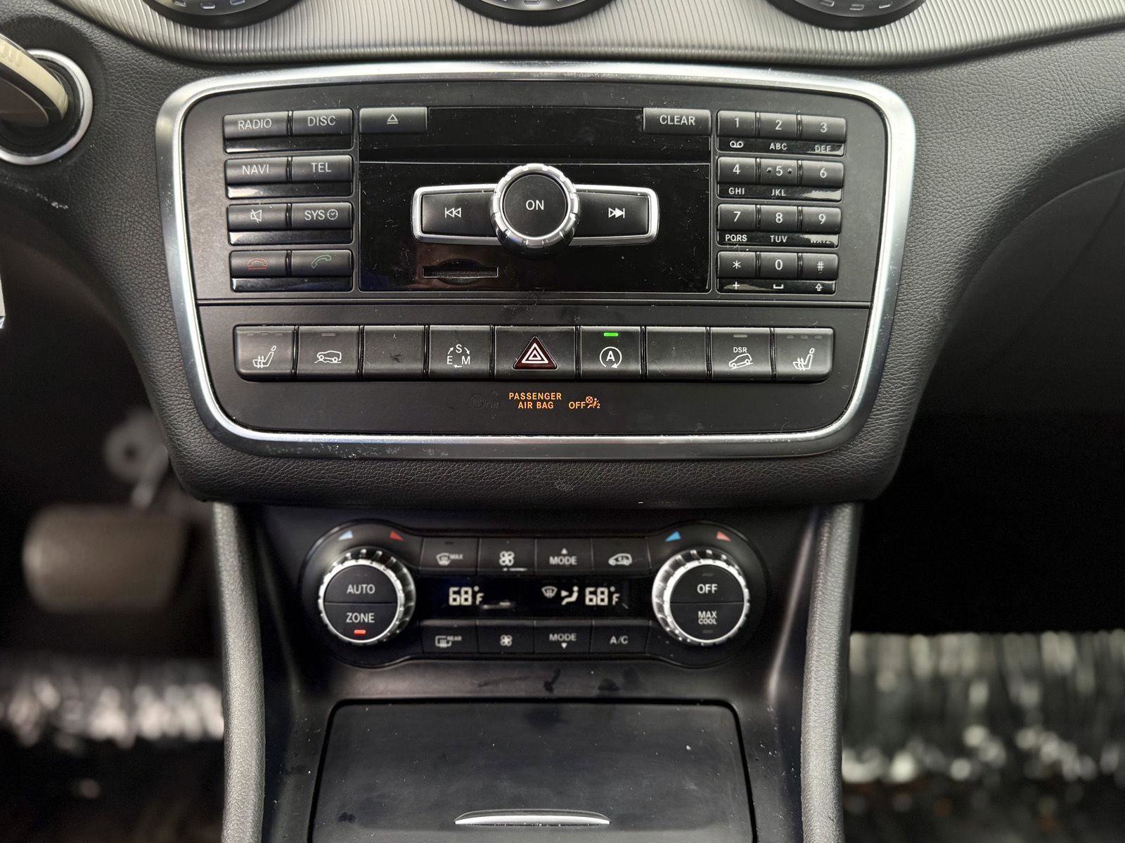 Used 2015 Mercedes-Benz GLA 250 4MATIC image 9