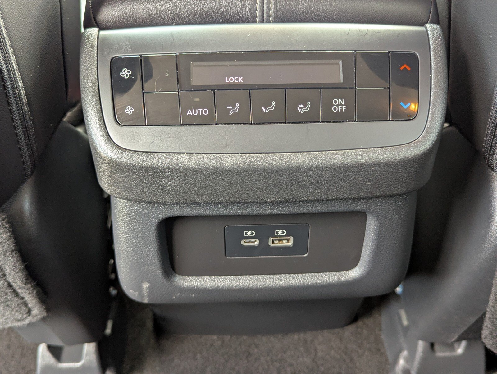 Certified 2025 Nissan Pathfinder SL FWD image 13