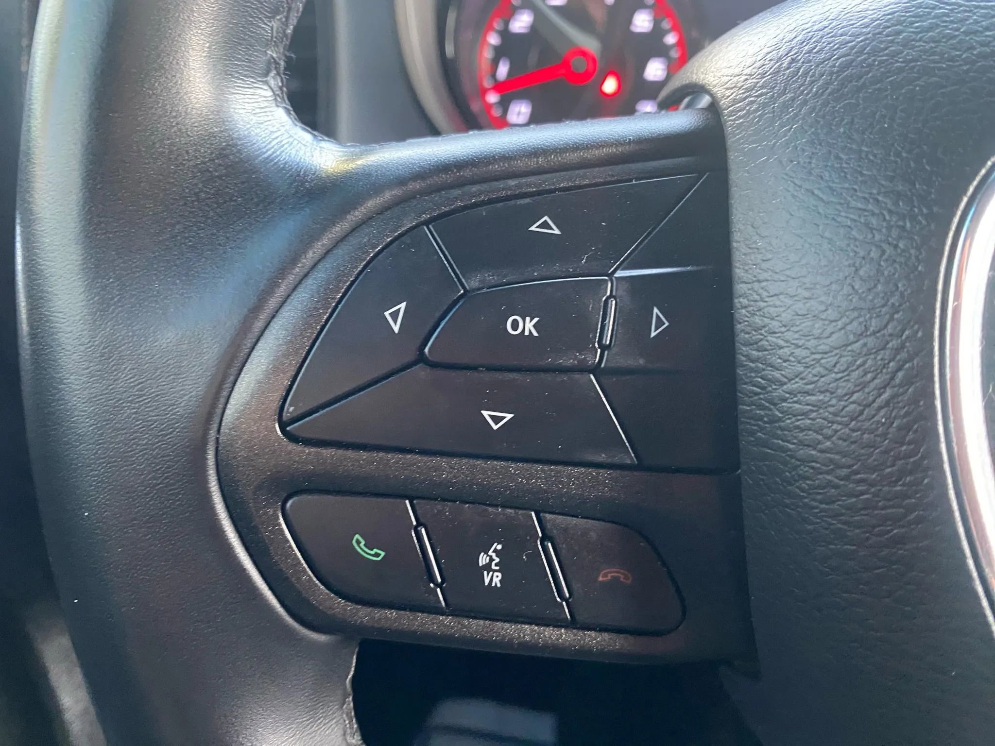 Used 2023 Dodge Charger SXT w/ Blacktop Package image 24