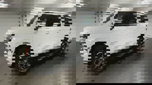 New 2026 Chevrolet Suburban LT w/ Comfort Package image 4