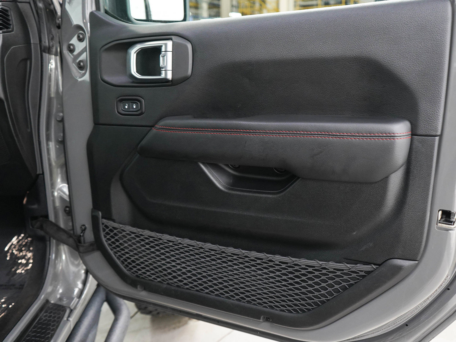 Used 2020 Jeep Wrangler Unlimited Rubicon AWD/4WD image 9
