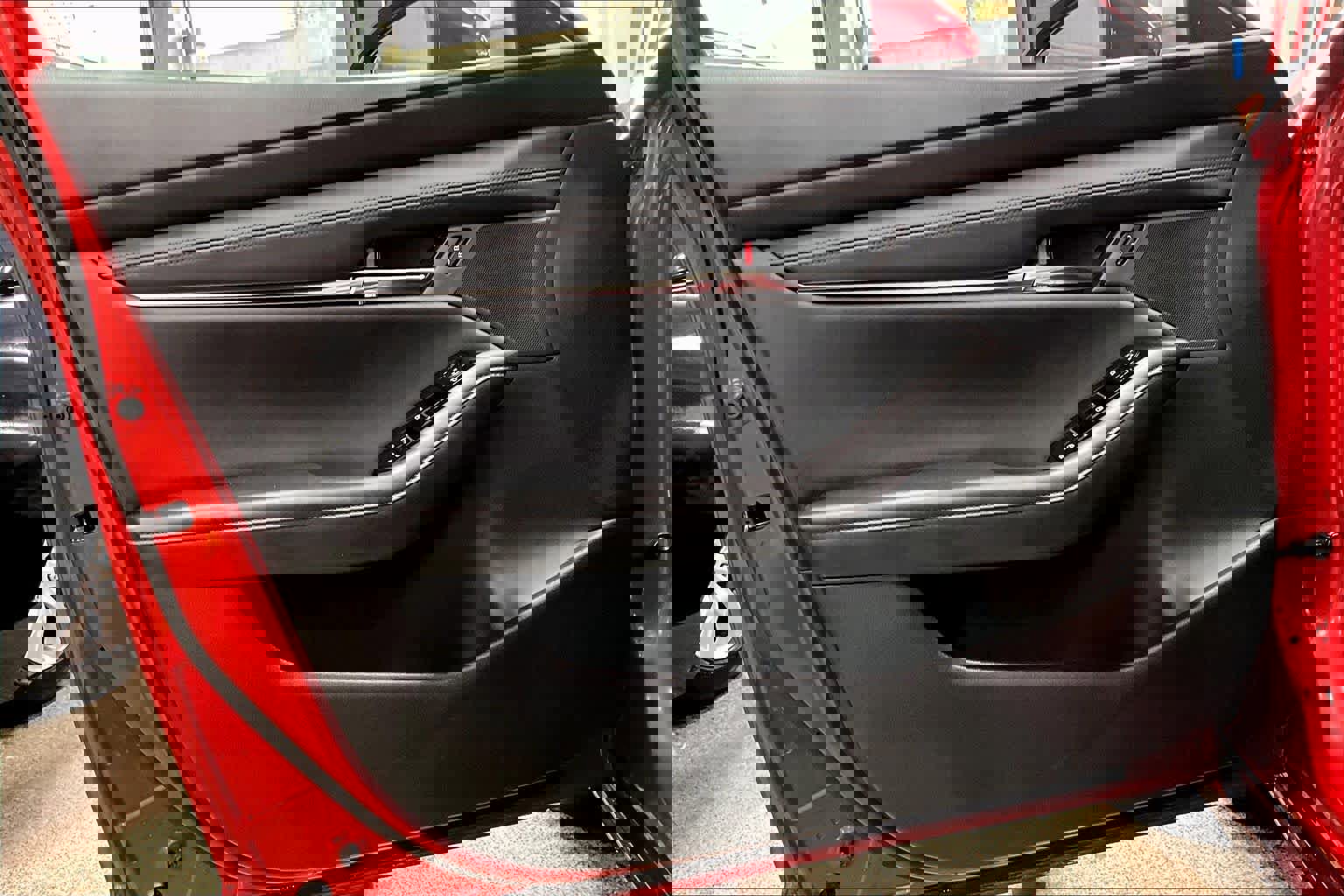 Used 2025 MAZDA MAZDA3 s image 22