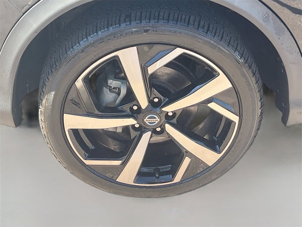 Used 2022 Nissan Rogue Sport SL w/ Premium Package image 29