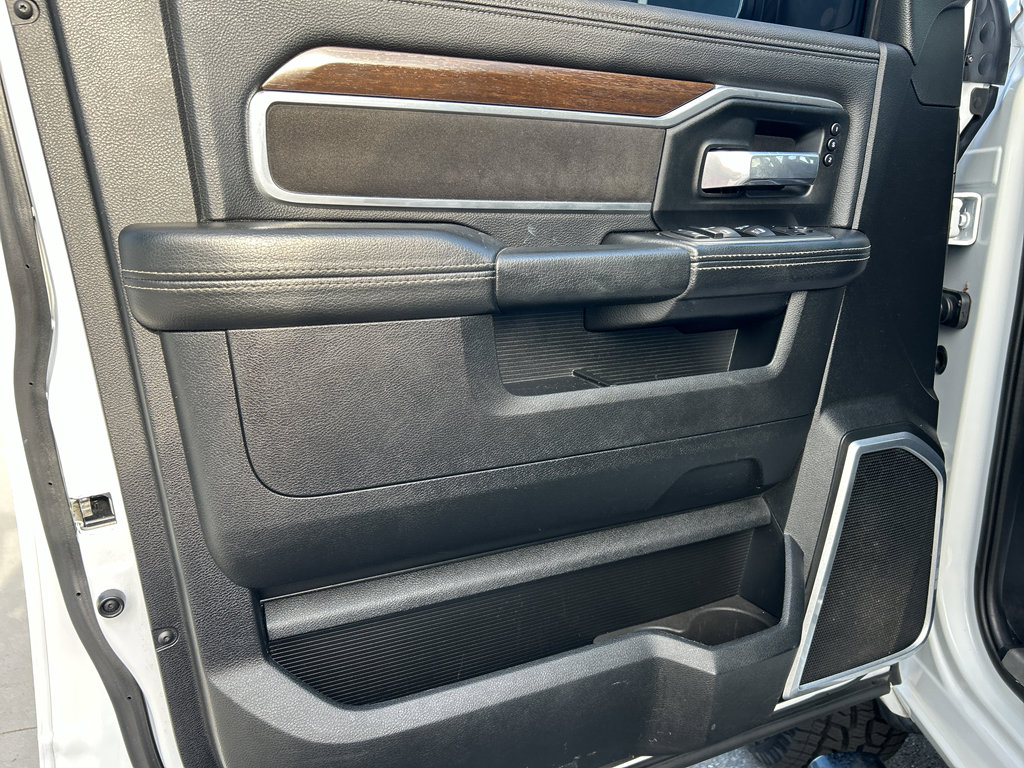 Used 2022 RAM 2500 Laramie w/ Safety Group B image 31