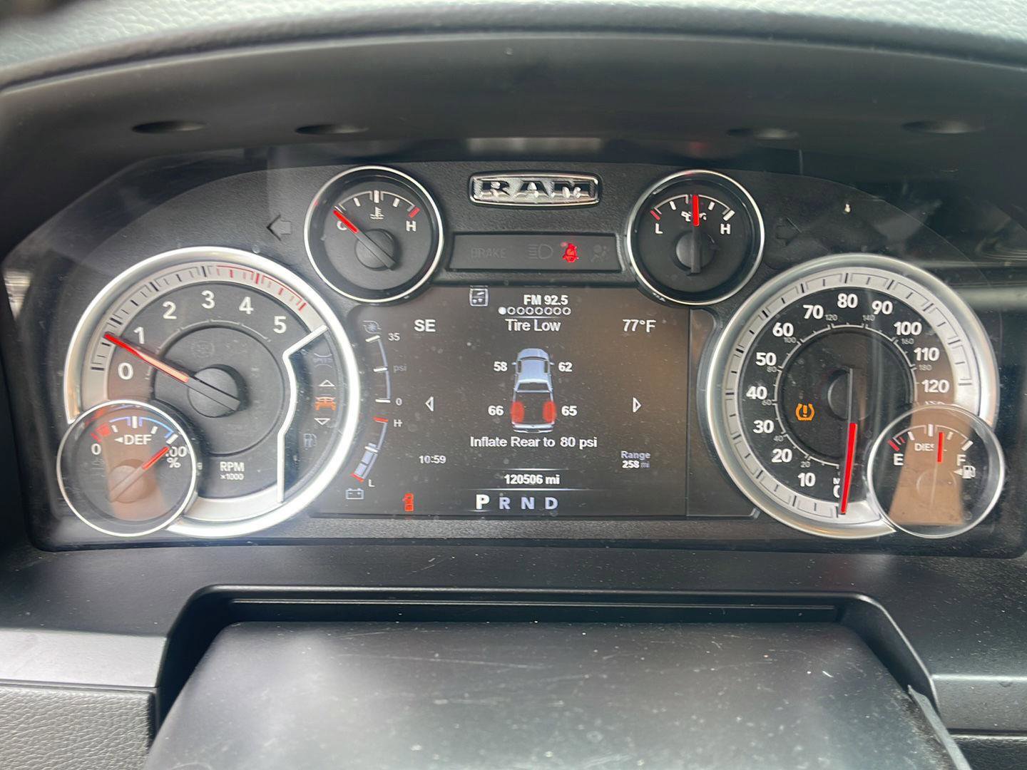 Used 2018 RAM 2500 Laramie w/ Sport Appearance Group AWD/4WD image 14