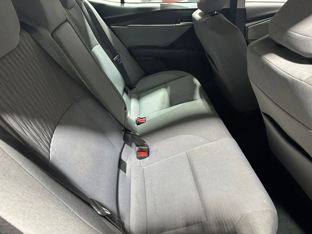 Used 2025 Toyota Camry LE w/ Convenience Package image 23