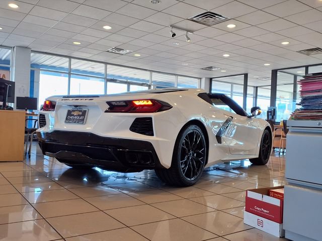 New 2027 Chevrolet Corvette Stingray Coupe w/ 1LT RWD image 5