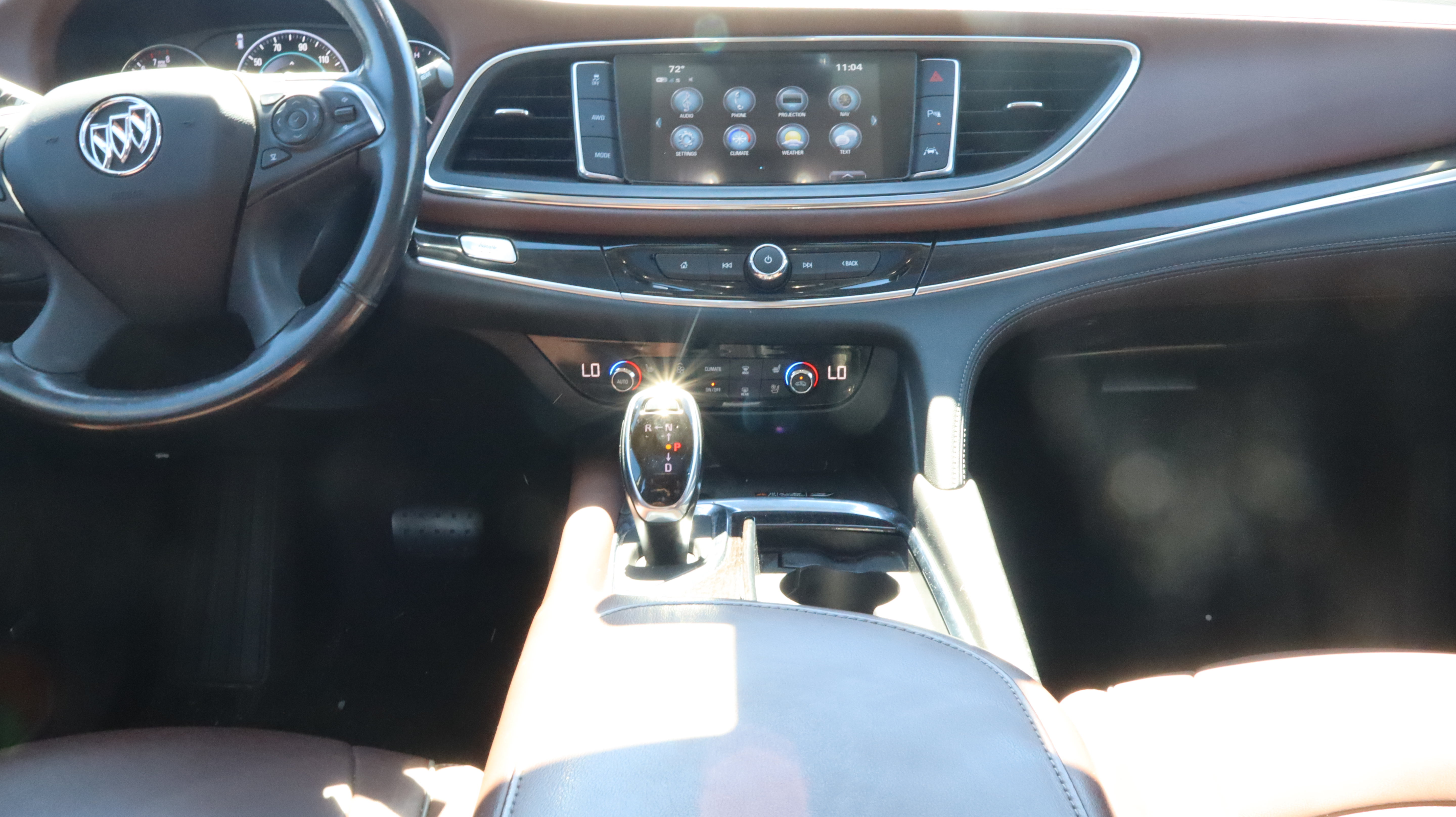 Used 2019 Buick Enclave Avenir w/ Avenir Technology Package AWD/4WD image 12