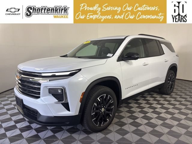 New 2026 Chevrolet Traverse LT w/ Sun and Wheel Package