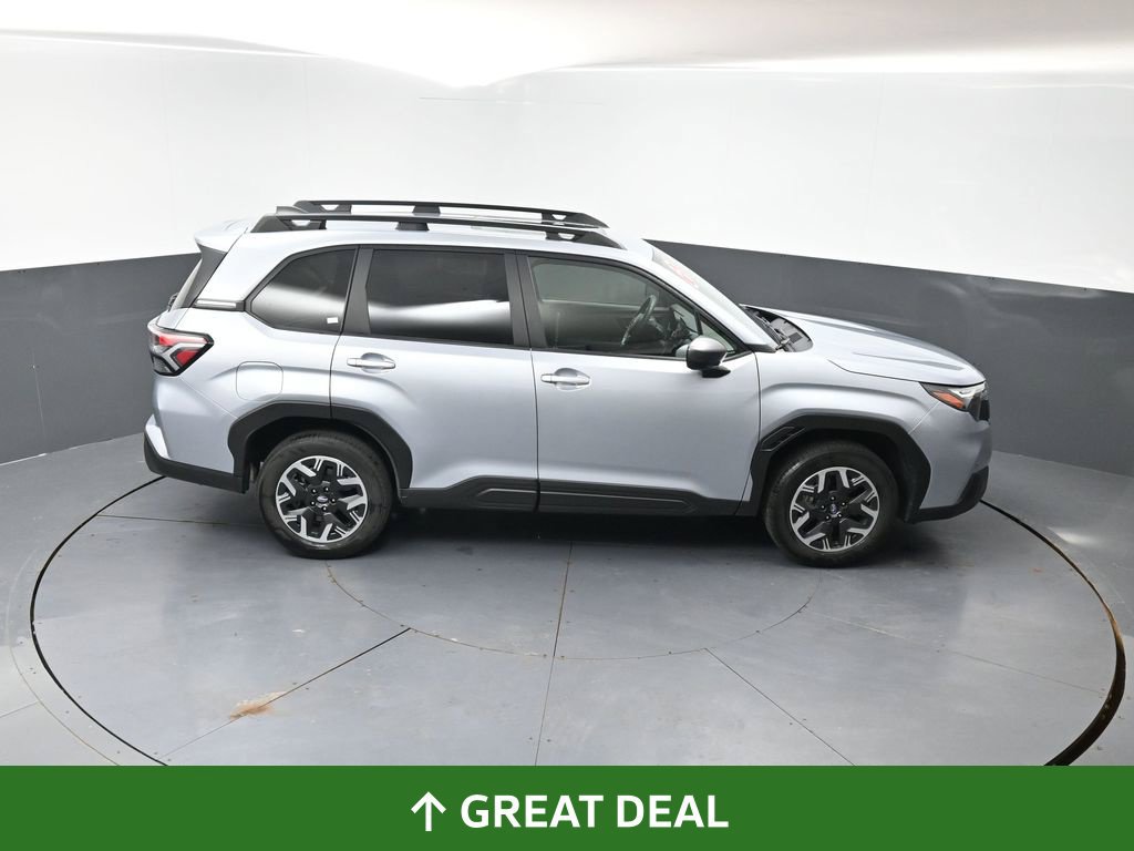 Used 2025 Subaru Forester Premium AWD/4WD image 43