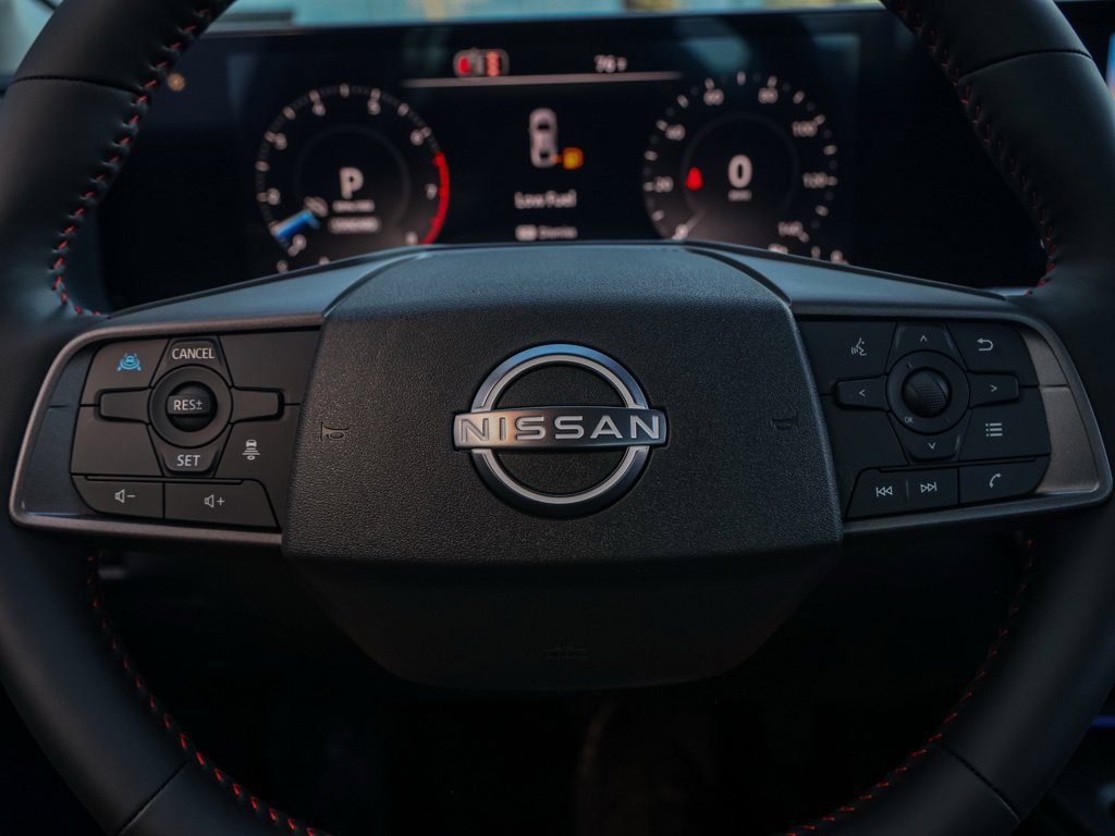 New 2026 Nissan Sentra SR w/ SR Premium Package FWD image 25