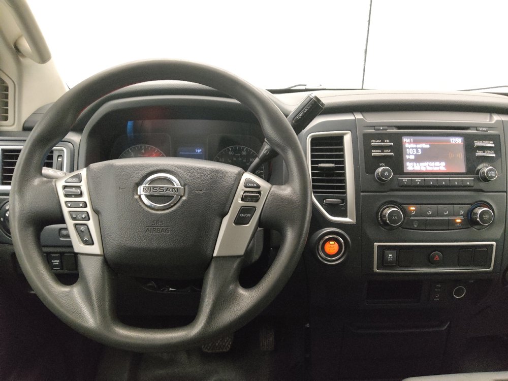 Used 2017 Nissan Titan S RWD image 22