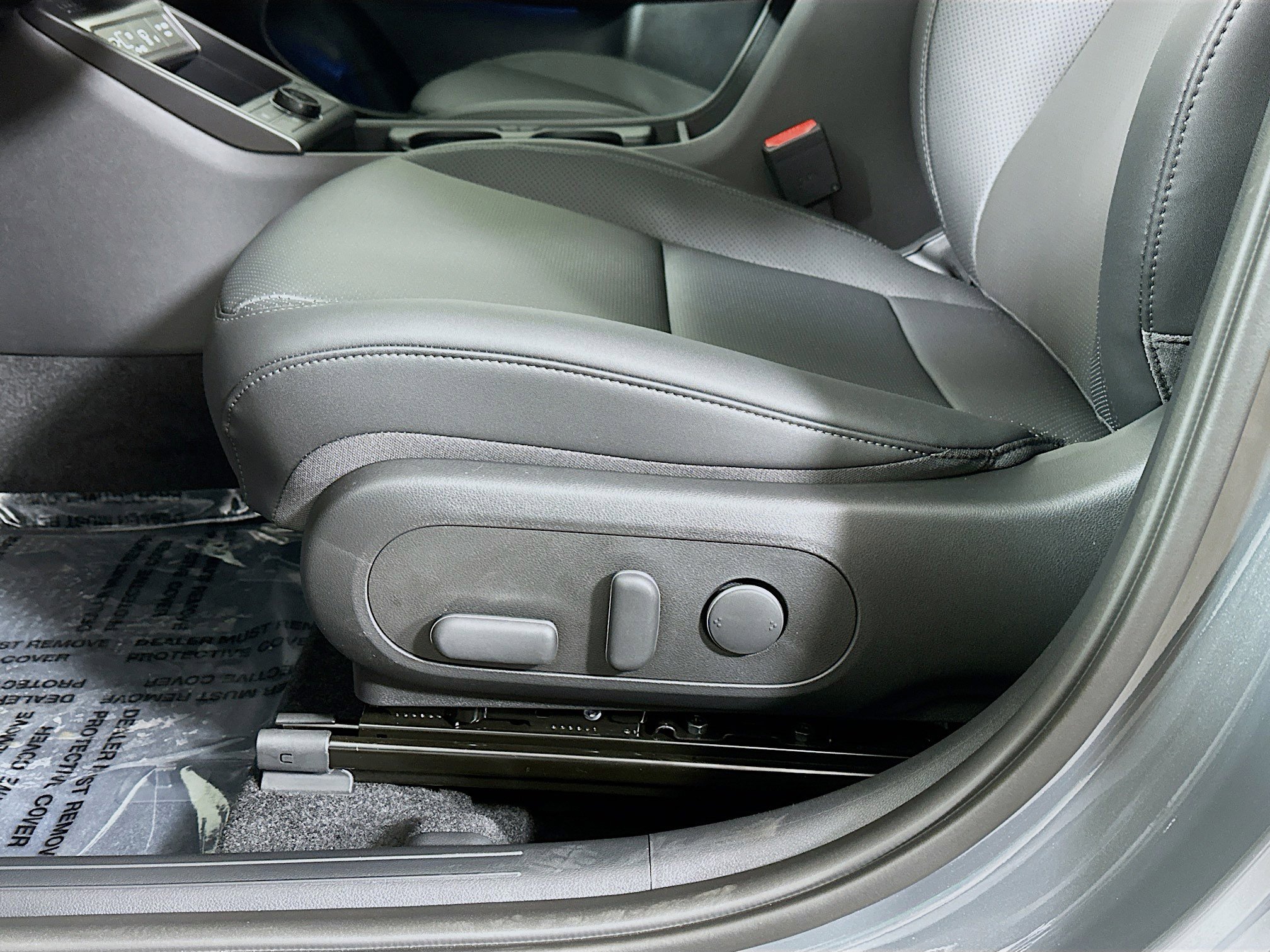 New 2026 Hyundai Kona SEL Premium image 18