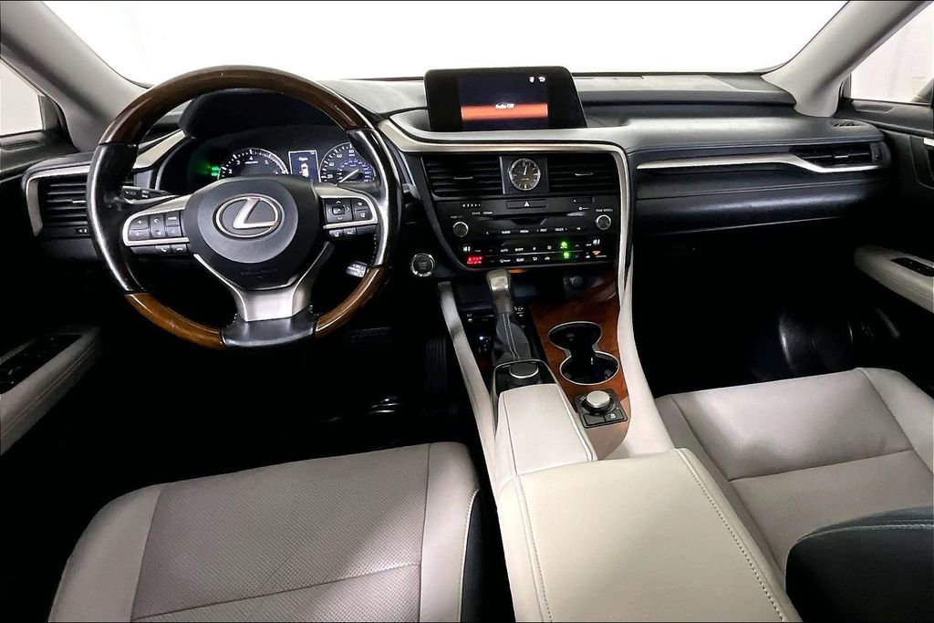Used 2018 Lexus RX 350L FWD w/ Premium Package image 15