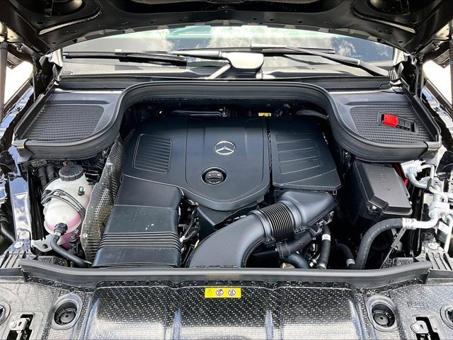 New 2026 Mercedes-Benz GLE 450e 4MATIC image 13