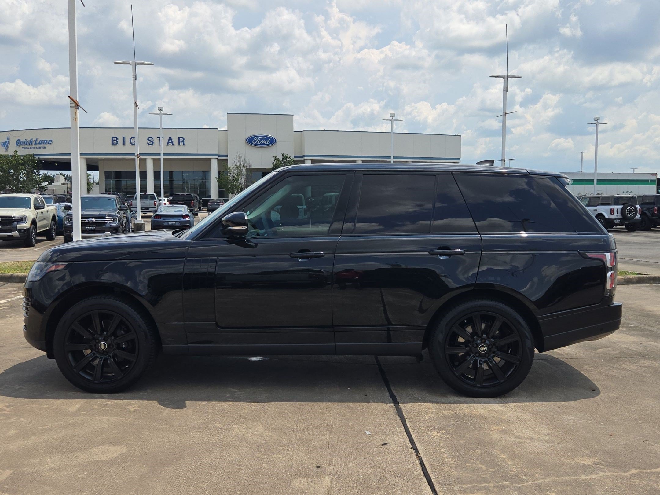 Used 2019 Land Rover Range Rover HSE AWD/4WD image 9