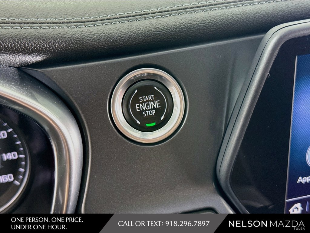 Used 2020 Chevrolet Blazer LT FWD image 29