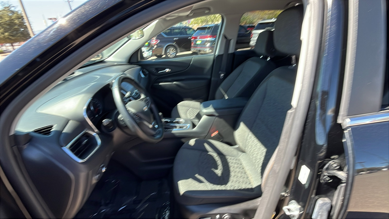 Certified 2024 Chevrolet Equinox LT image 10