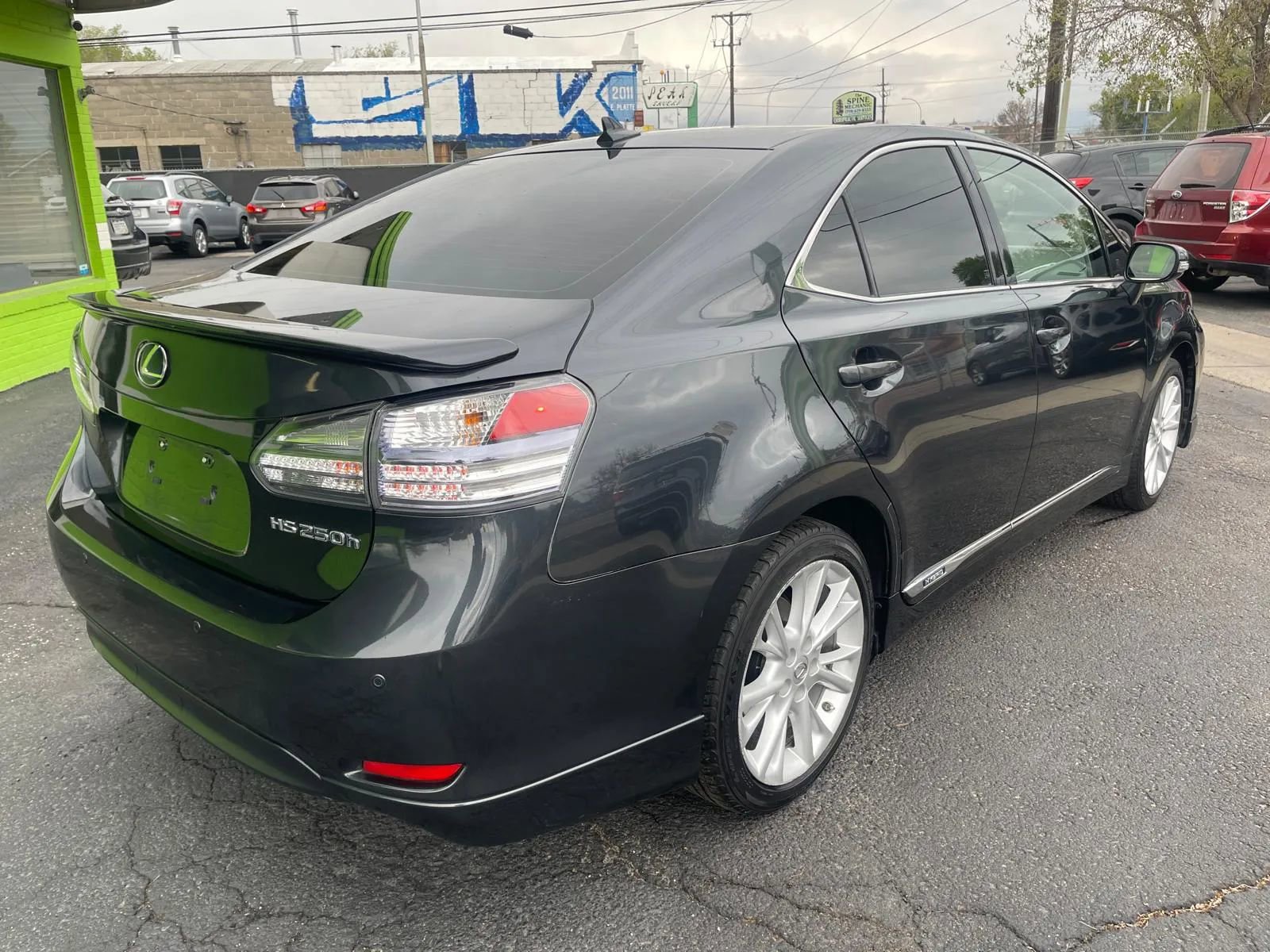 Used 2011 Lexus HS 250h Premium w/ Park Assist Pkg FWD image 7