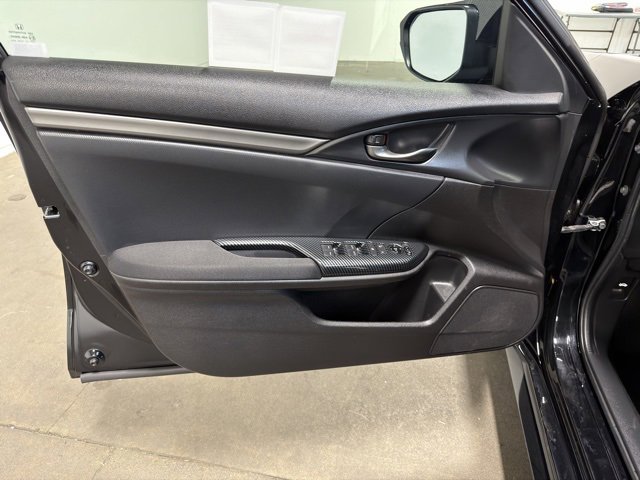Used 2018 Honda Civic Sport image 19