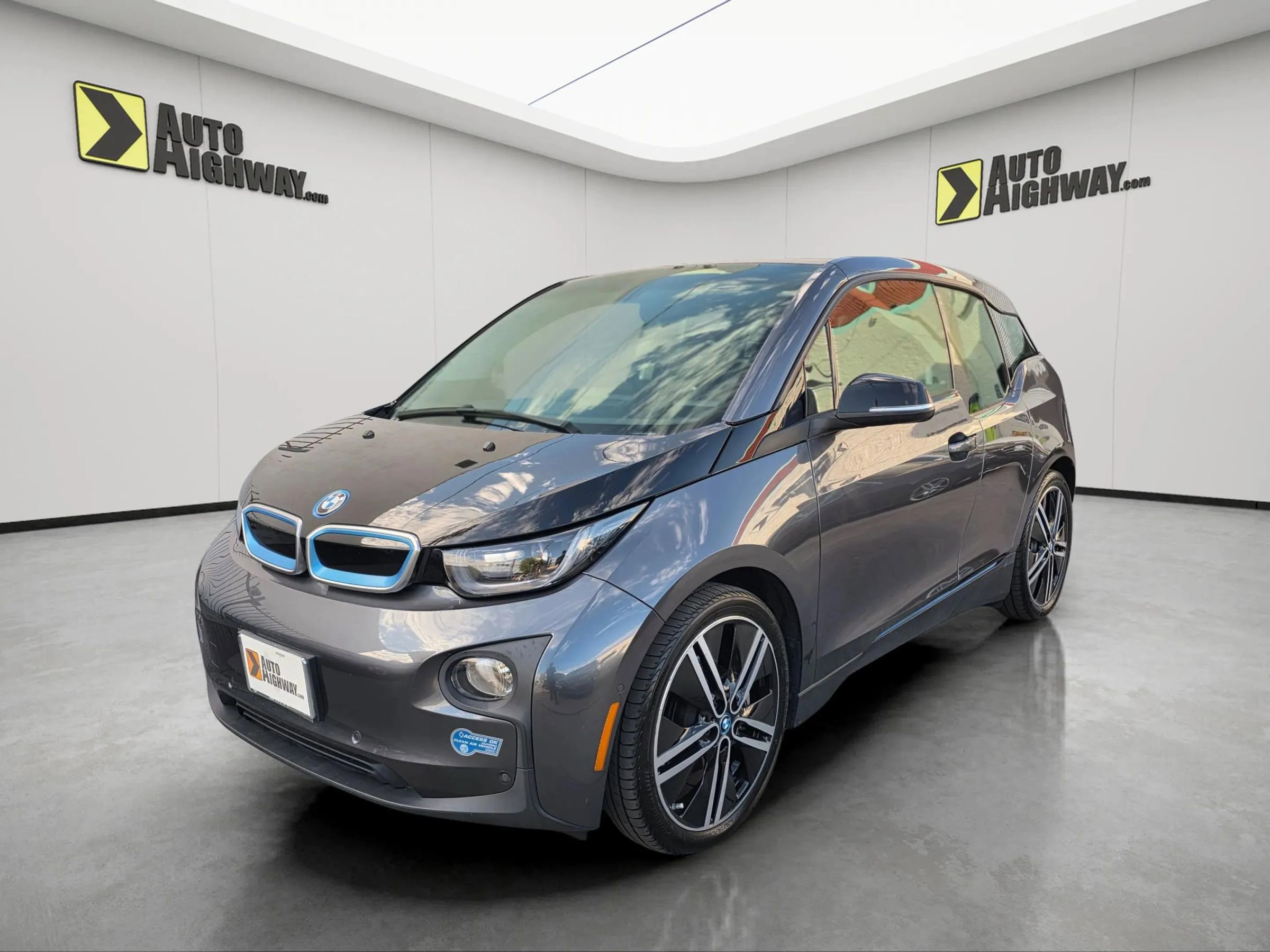 Used 2017 BMW i3 image 7