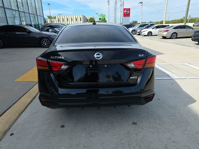 Used 2022 Nissan Altima 2.5 SV image 5