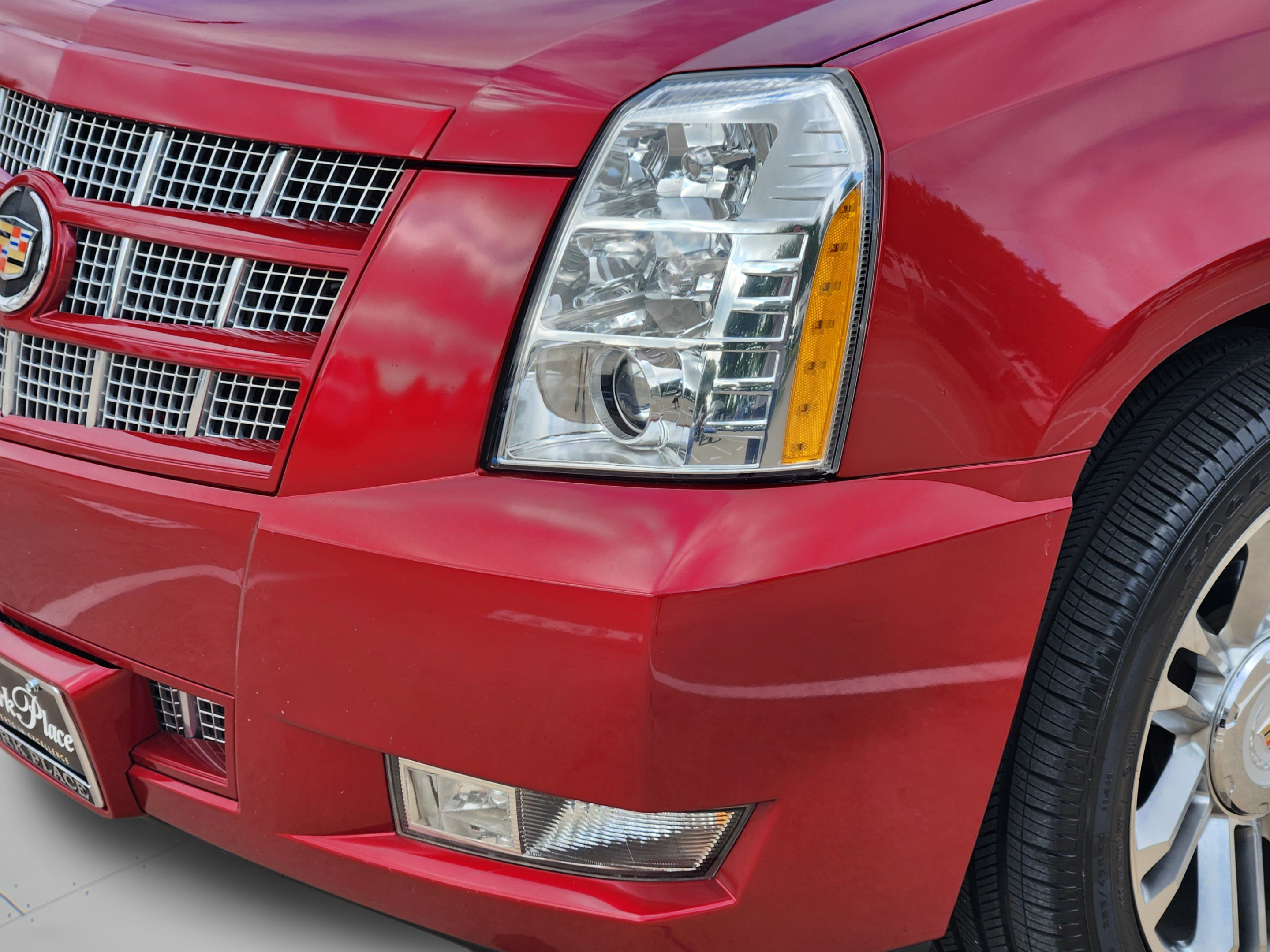 Used 2014 Cadillac Escalade Premium AWD/4WD image 36