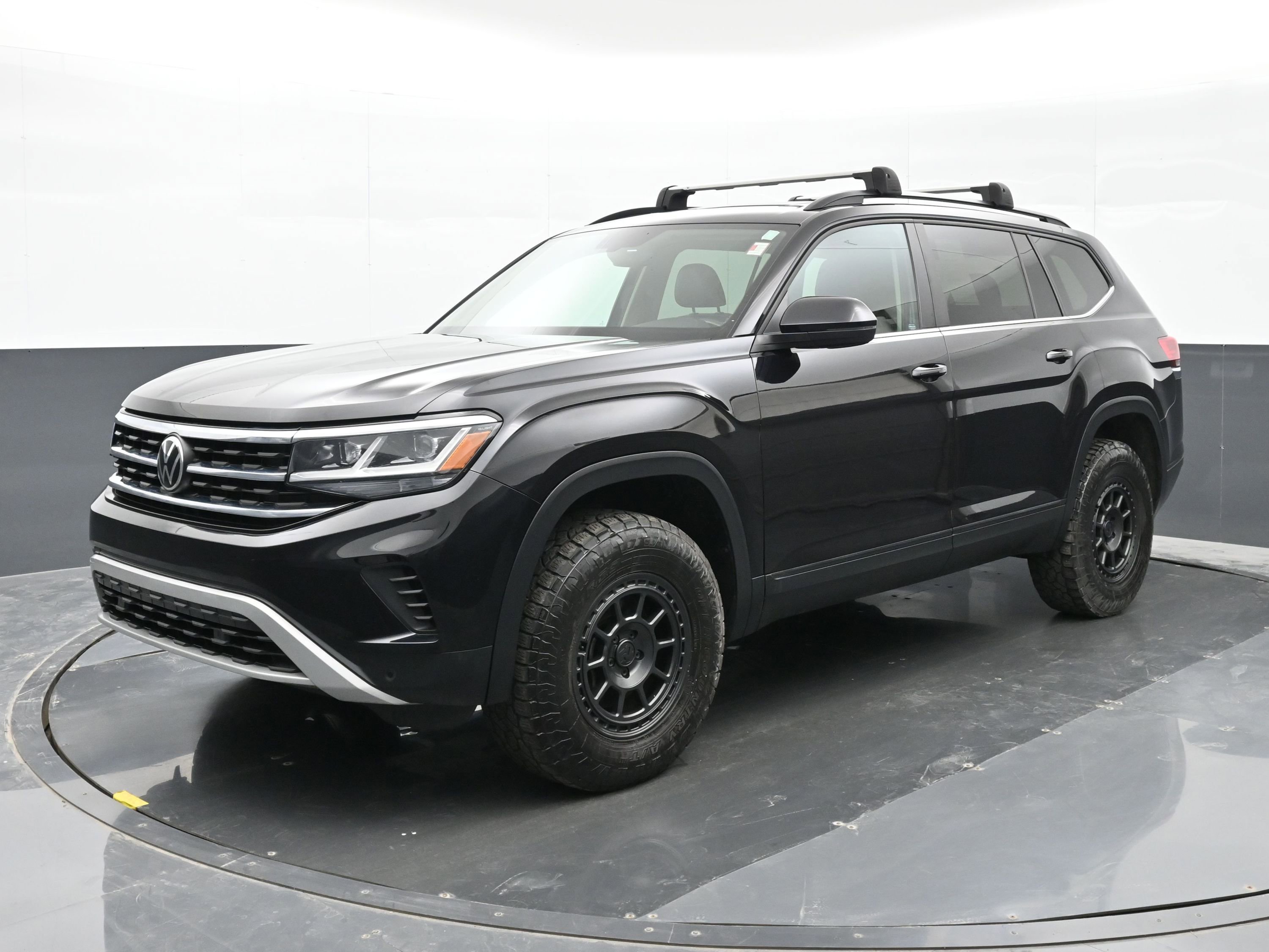Used 2021 Volkswagen Atlas SE w/ Panoramic Sunroof Package AWD/4WD image 8