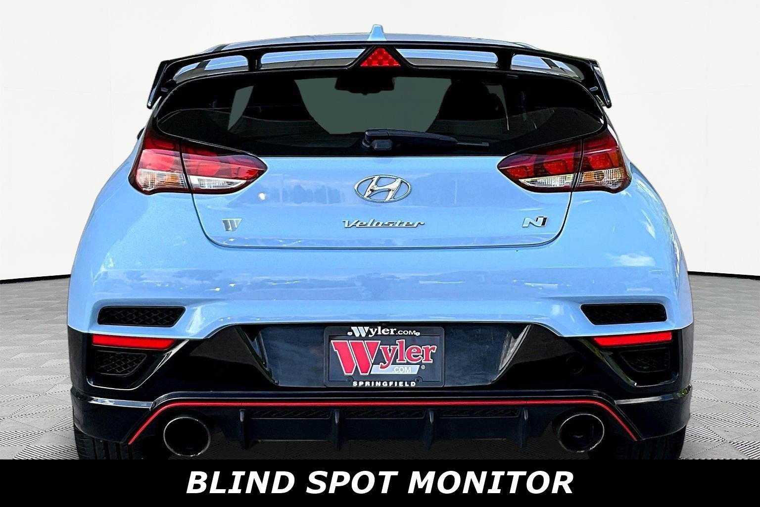 Used 2022 Hyundai Veloster N FWD image 5
