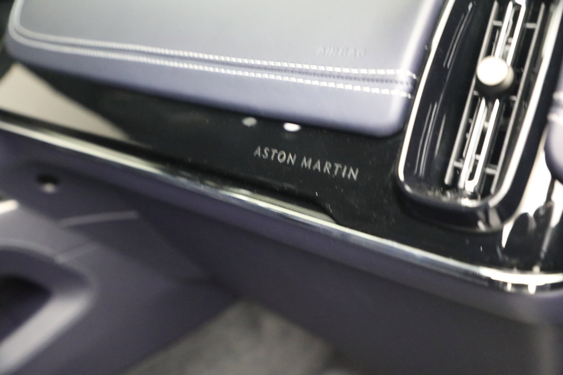 New 2026 Aston Martin DBX 707 AWD/4WD image 37