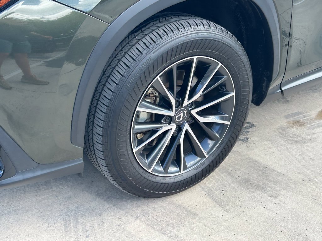 Used 2024 Lexus NX 350h AWD w/ Vision Package image 9