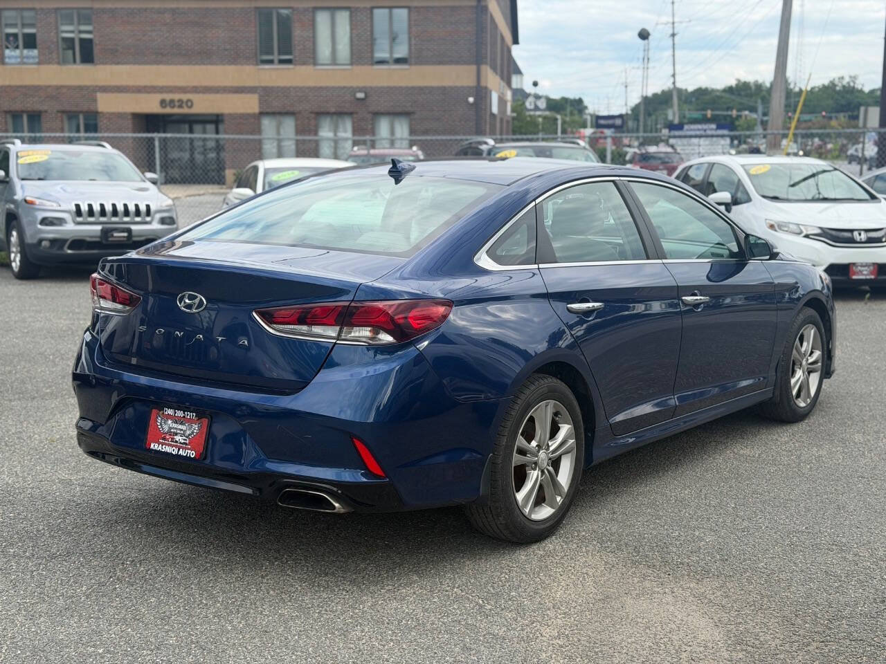 Used 2018 Hyundai Sonata SEL FWD image 9