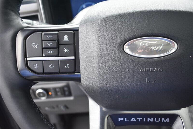 Used 2025 Ford F450 Platinum w/ FX4 Off-Road Package image 18