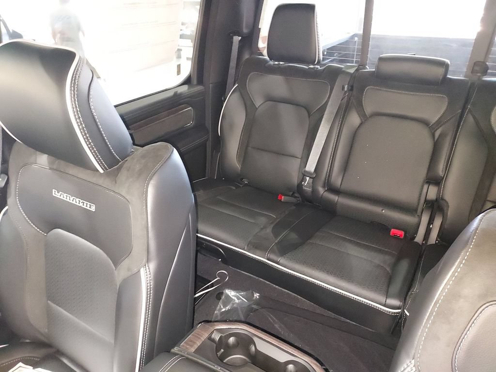 New 2026 RAM 1500 Laramie AWD/4WD image 12