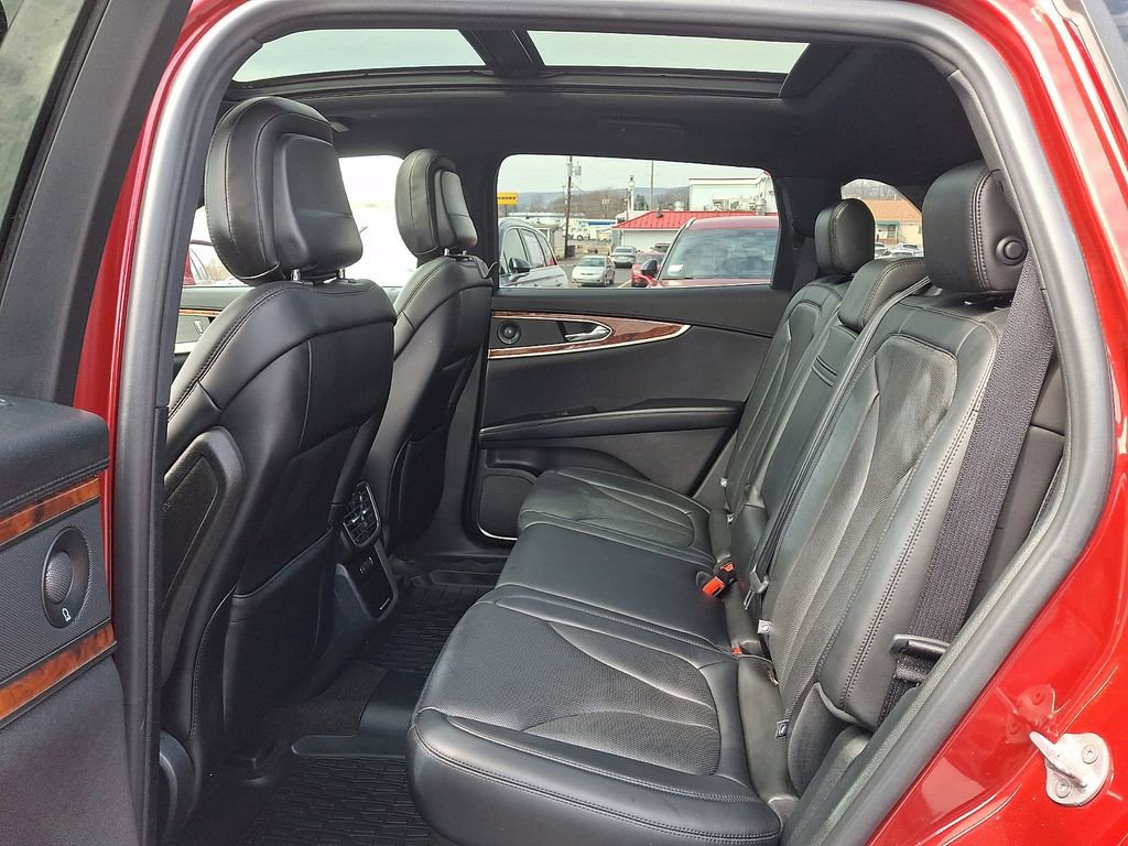 Certified 2020 Lincoln Nautilus Reserve w/ Equipment Group 201A image 10