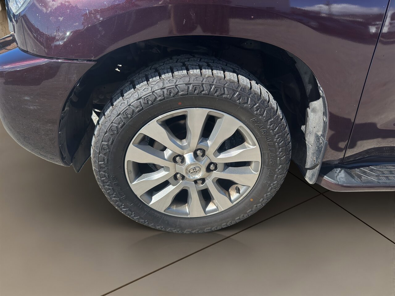 Used 2015 Toyota Sequoia Limited AWD/4WD image 31