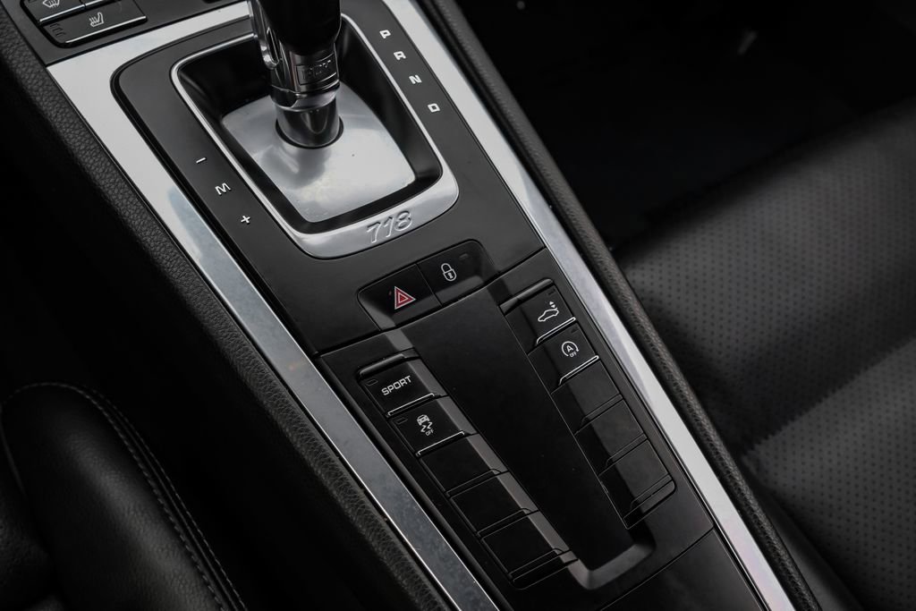 Used 2017 Porsche 718 Cayman S RWD image 19