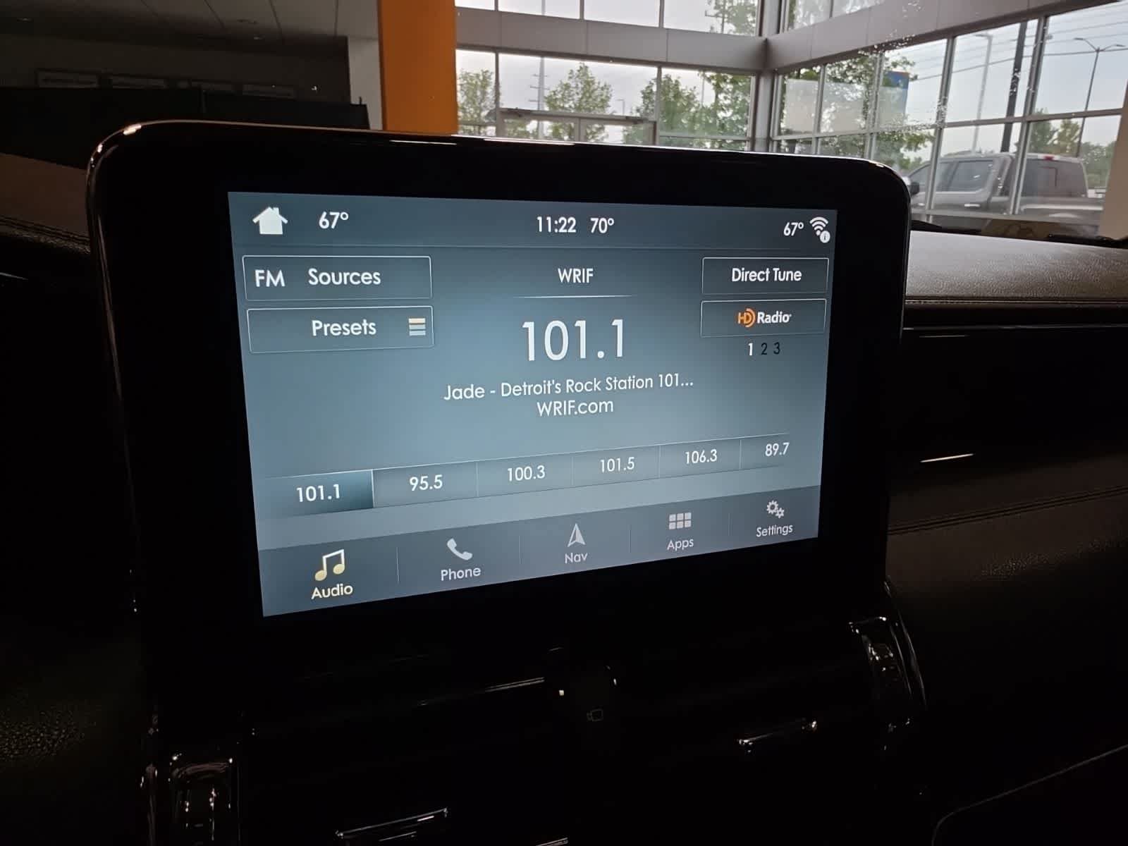 Used 2018 Lincoln Navigator L Reserve w/ Technology Package AWD/4WD image 32