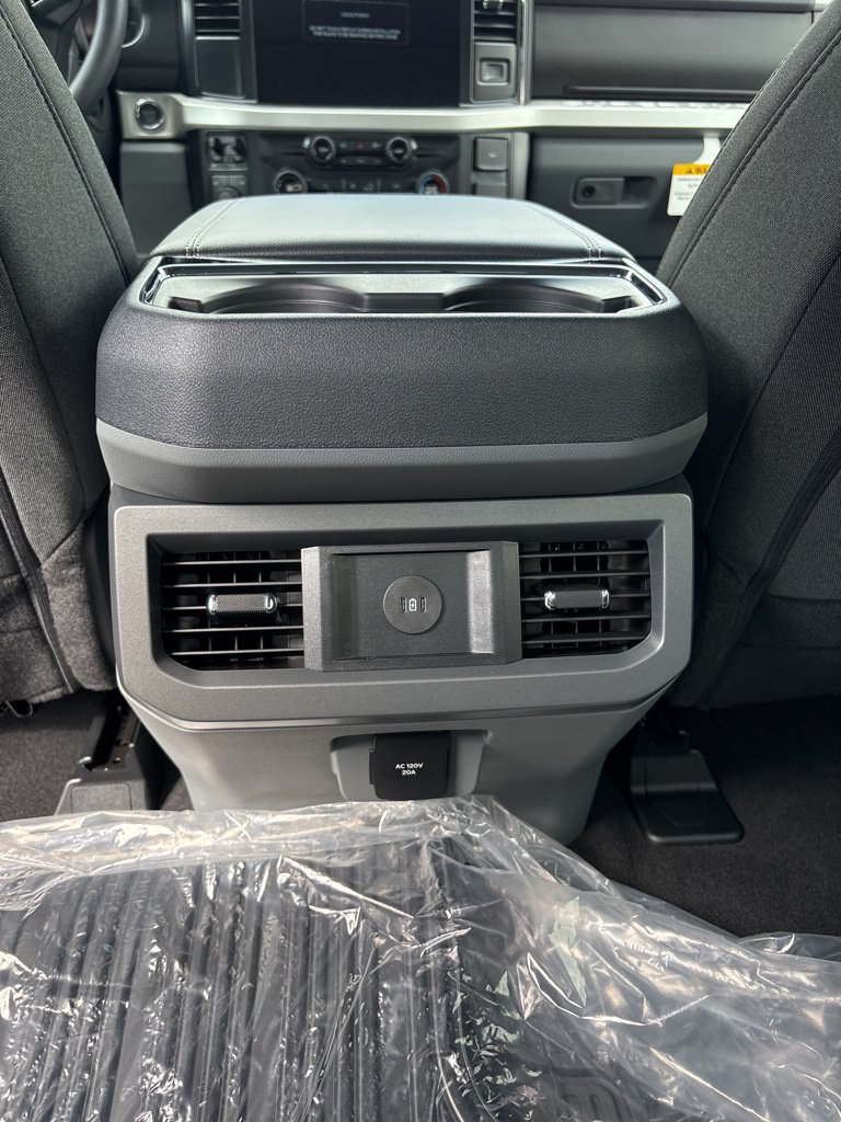 New 2026 Ford F350 XLT w/ XLT Premium Package AWD/4WD image 20
