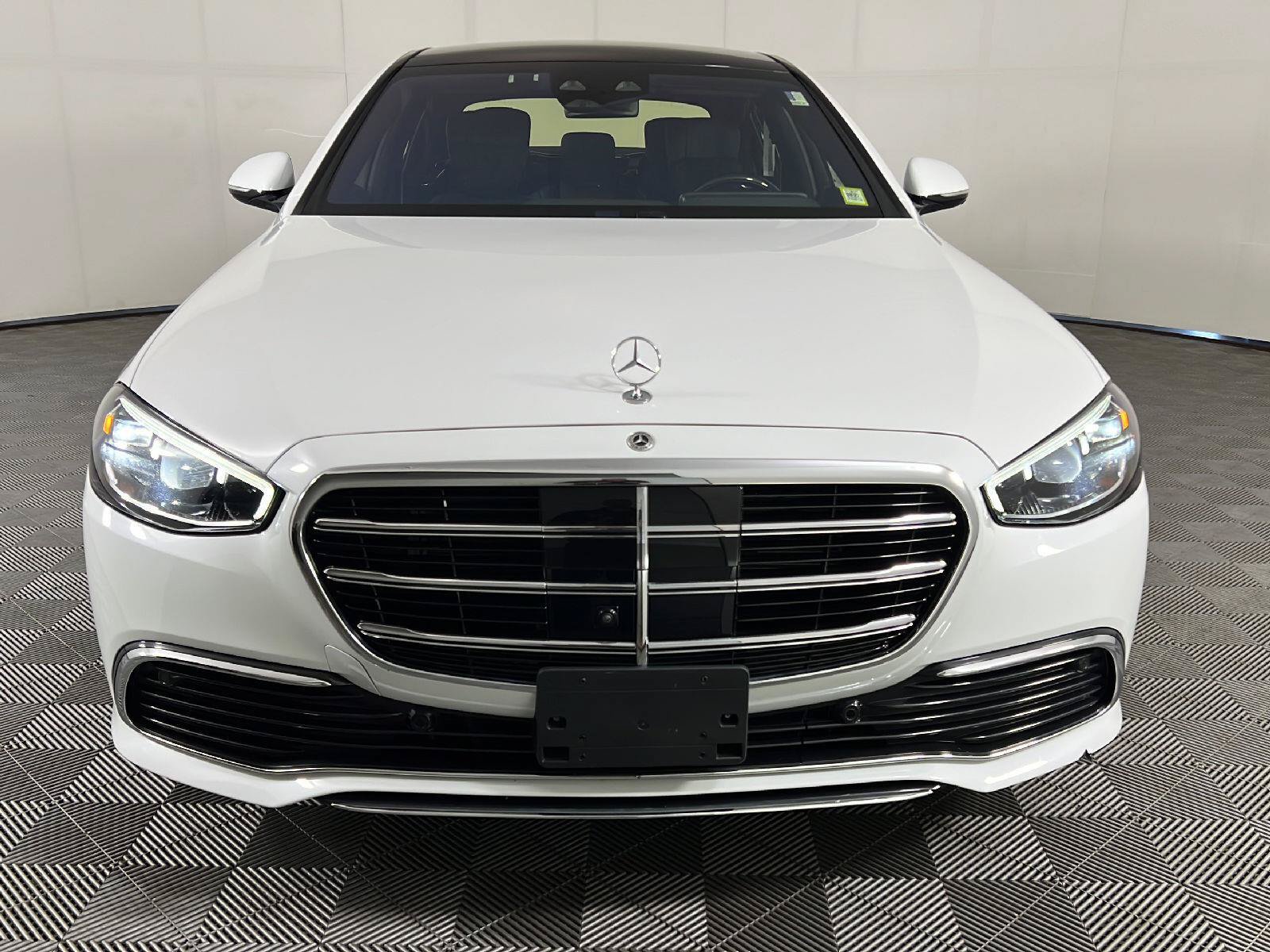 Certified 2024 Mercedes-Benz S 580 4MATIC Sedan image 25