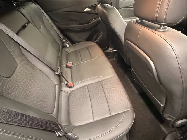 Used 2023 Buick Encore GX Essence w/ Experience Buick Package FWD image 19