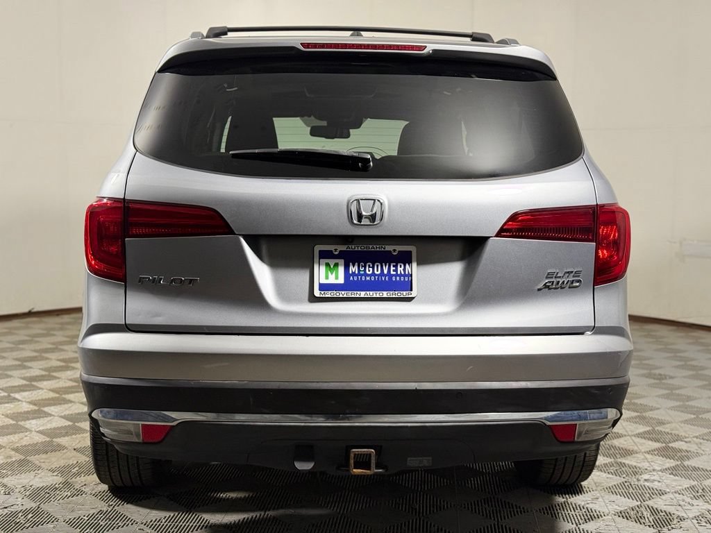 Used 2017 Honda Pilot Elite image 5