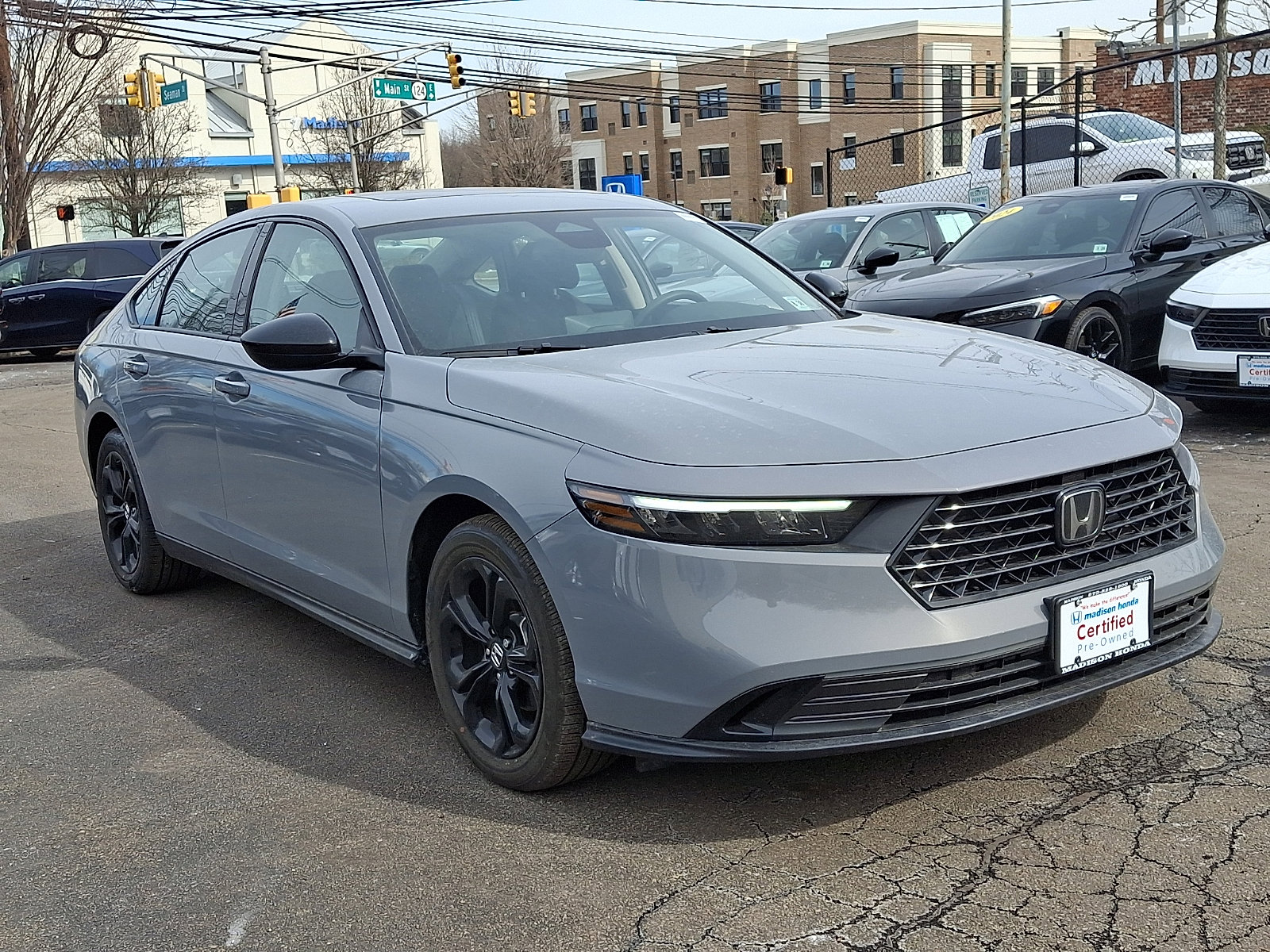 Certified 2025 Honda Accord SE image 6