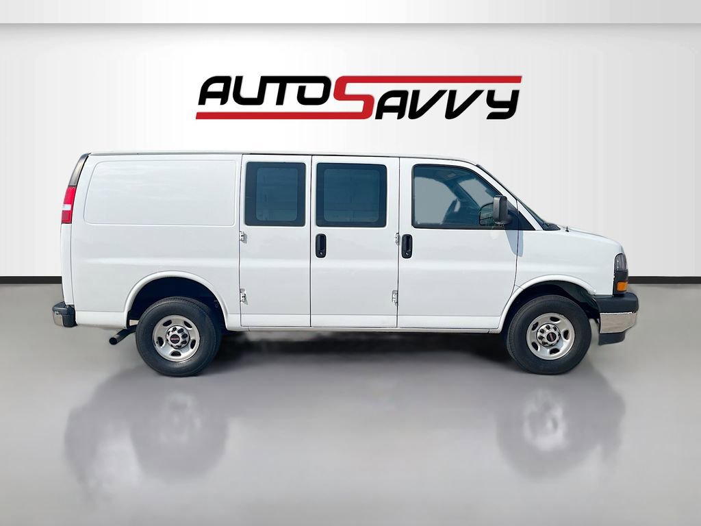 Used 2022 GMC Savana 2500 w/ Driver Convenience Package RWD image 8